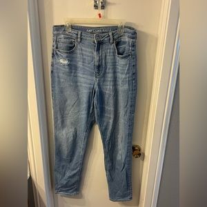 american eagle stretch high rise mom jeans